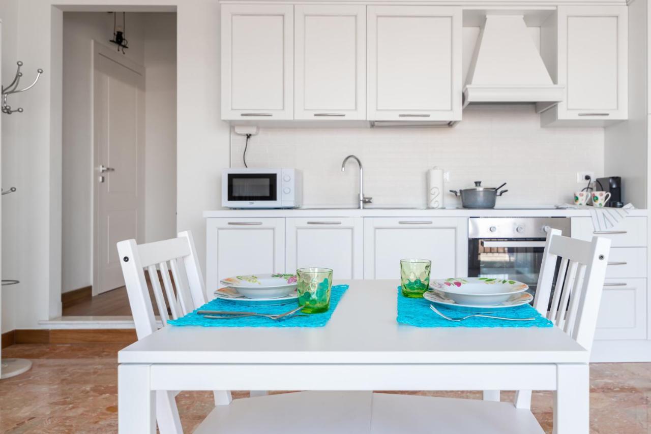 City Center - Luigi&Carolina Apartments - By Host4U Pavia Kültér fotó